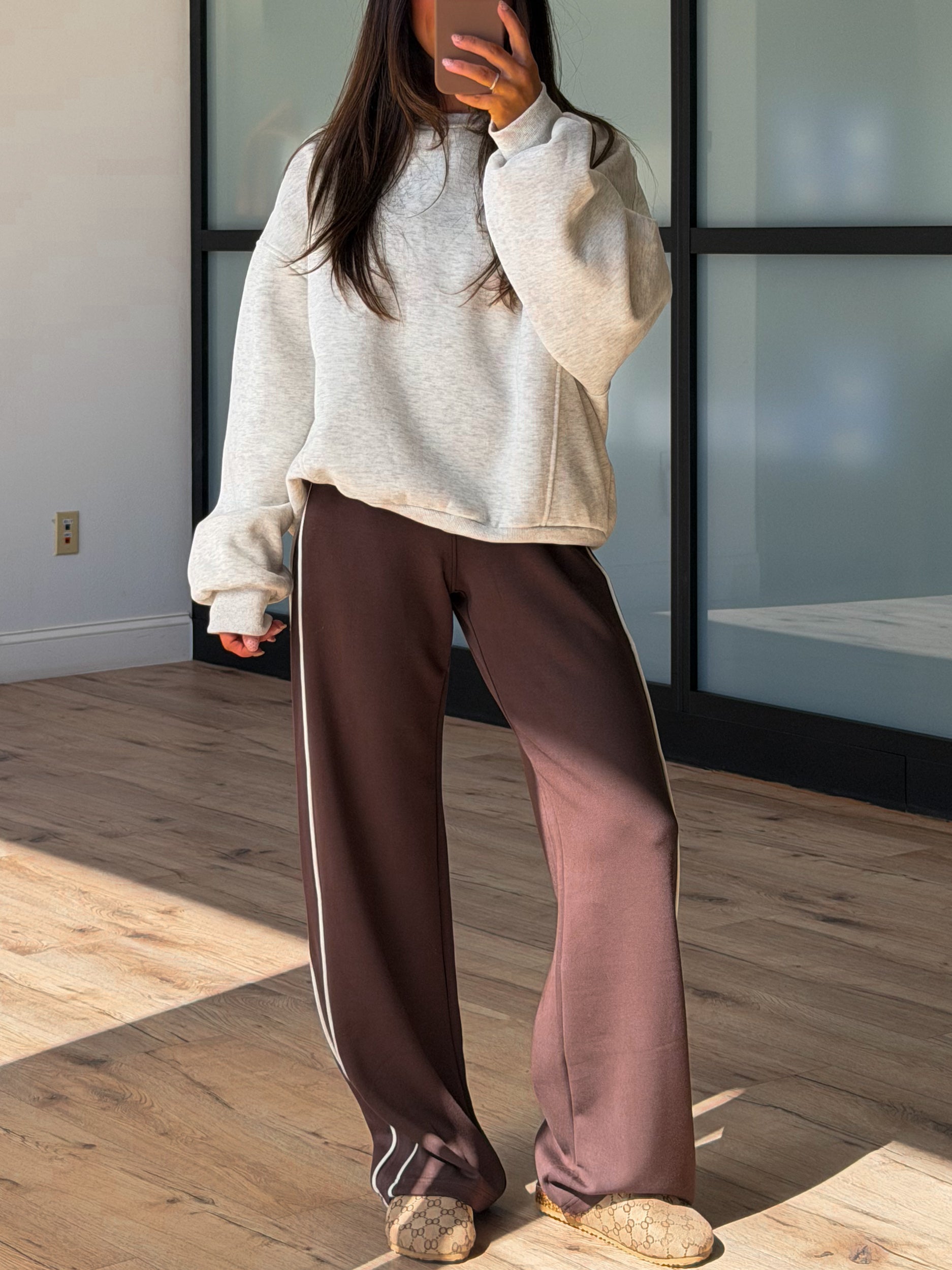 Penelope Crew Pullover | Heather Grey