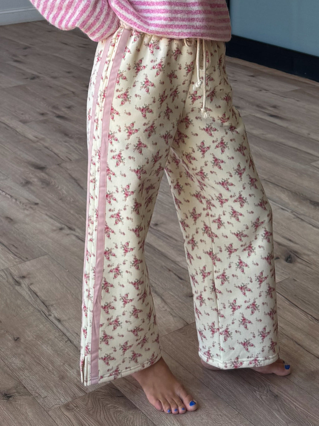 Rosie Blossom Fleece Sweatpants