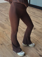 Karma Flare Leggings | Espresso