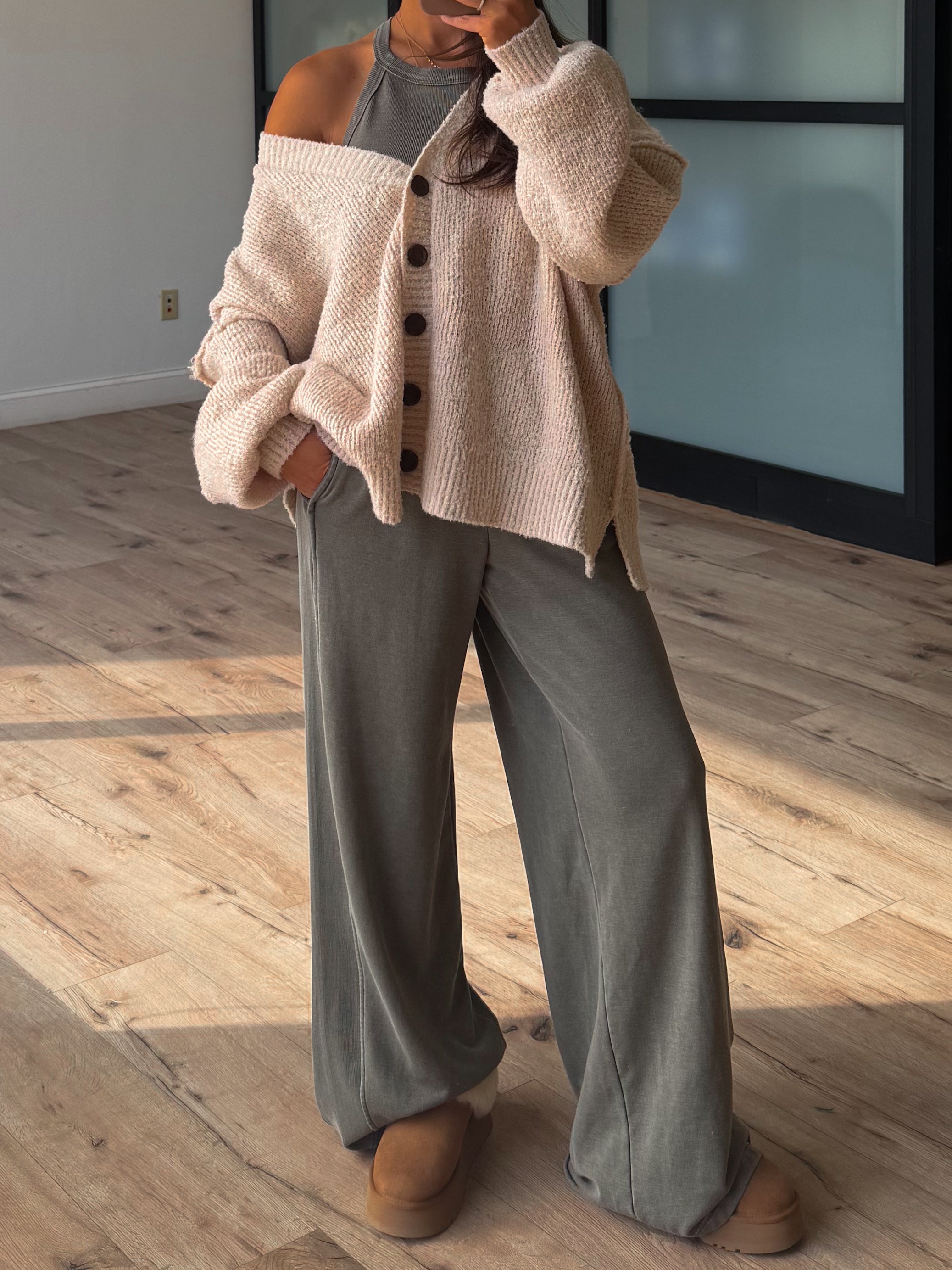 Mineral Mist Lounge Sweatpants | Olive