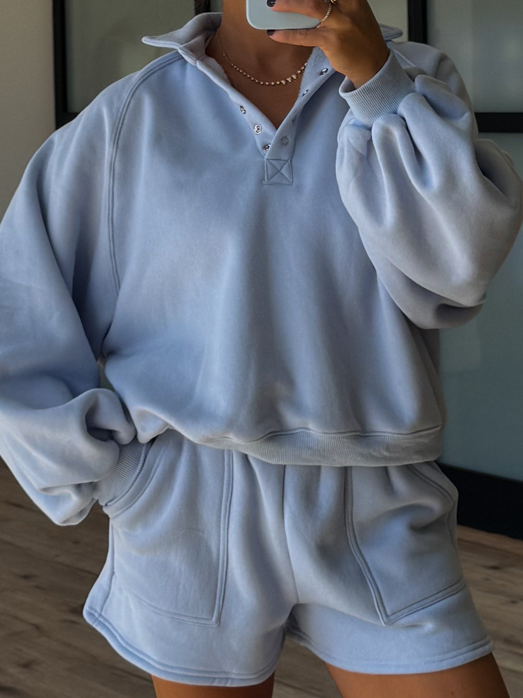 The Vintage Snap Crew | Sky Blue