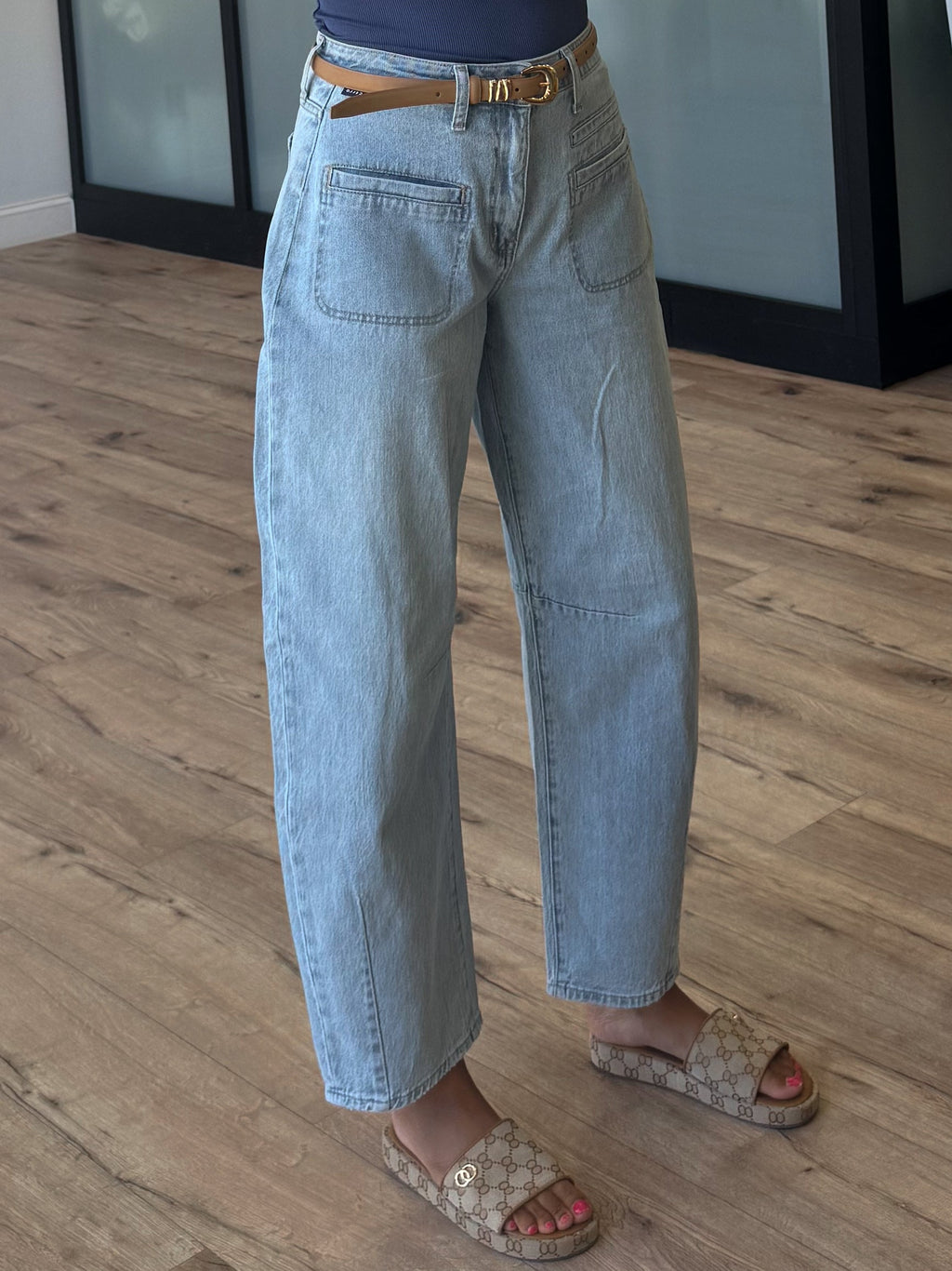 Sway Baggy Barrel Jeans