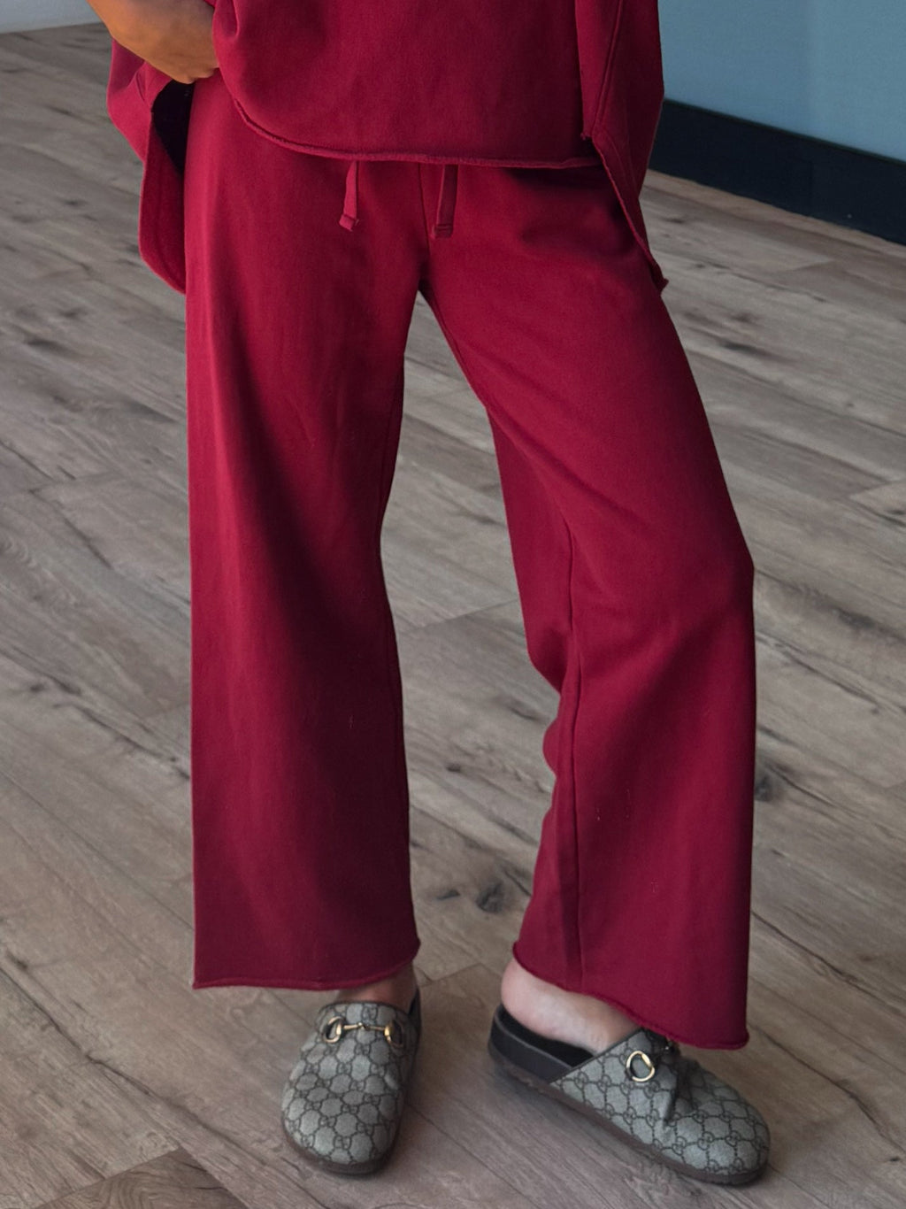 Worn Well Sweatpants | Scarlet