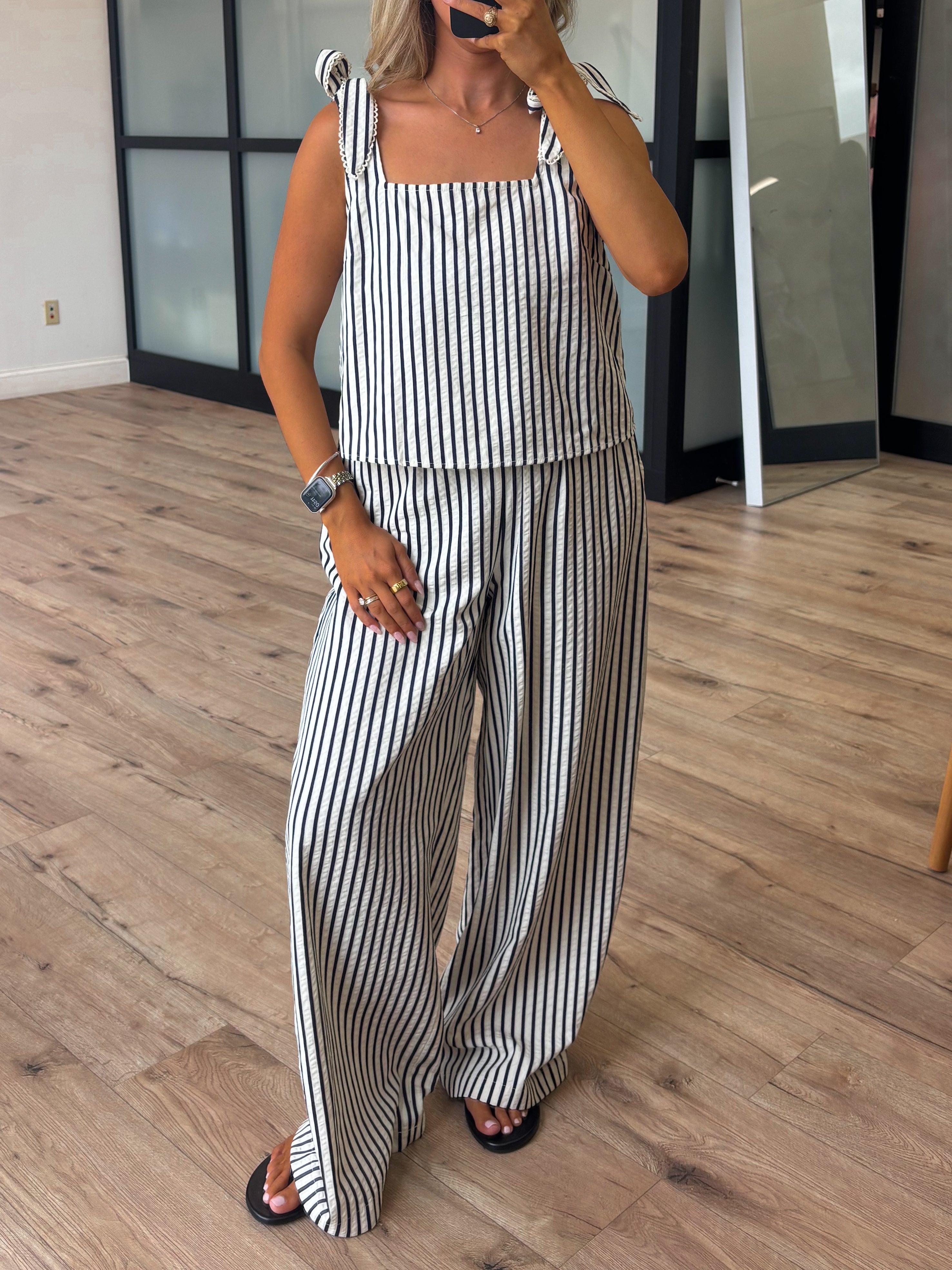 Audrey Wide-Leg Pants