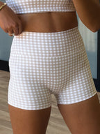 Check Point Active Short | Beige Gingham