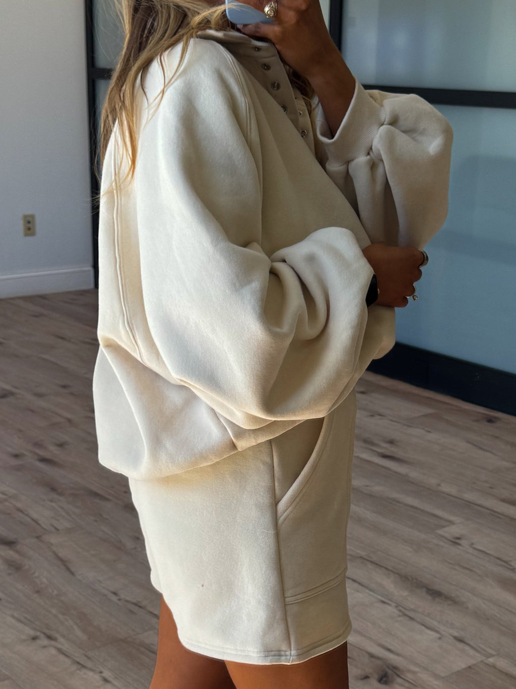 The Vintage Snap Crew | Cream