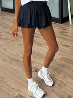 Forme Flutter Active Shorts