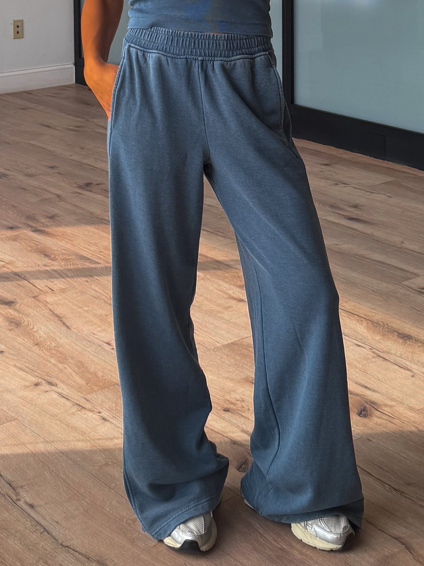 Mineral Mist Lounge Sweatpants | Lagoon