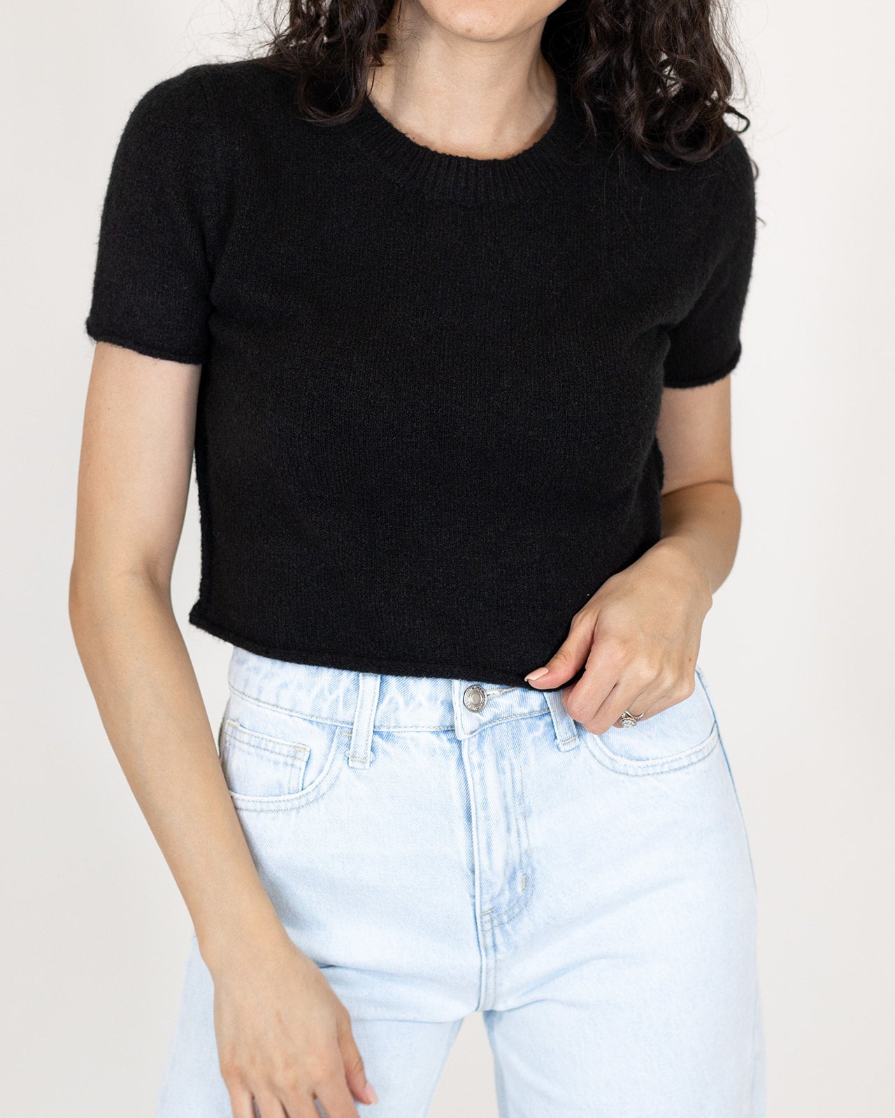 Hayleigh Crop Sweater Tee | Black | FINAL SALE