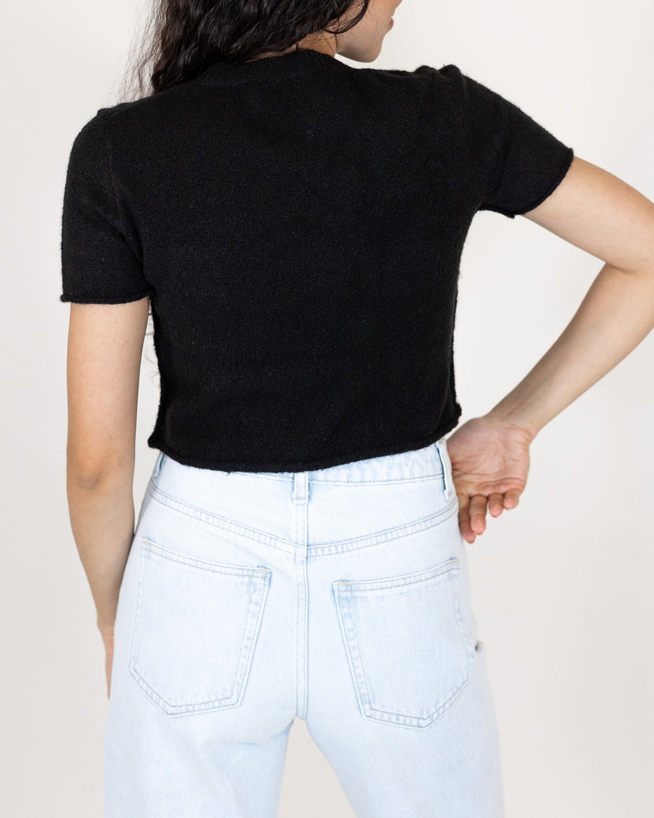Hayleigh Crop Sweater Tee | Black | FINAL SALE
